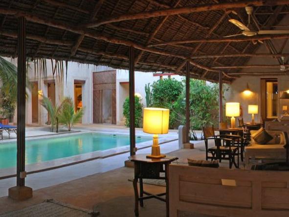 Lamu House - Pool 